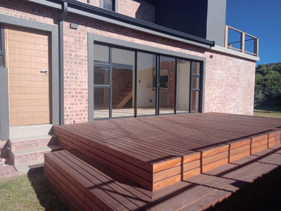 4 Bedroom Property for Sale in Aston Bay Eastern Cape